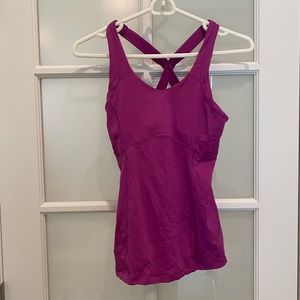Lululemon tank